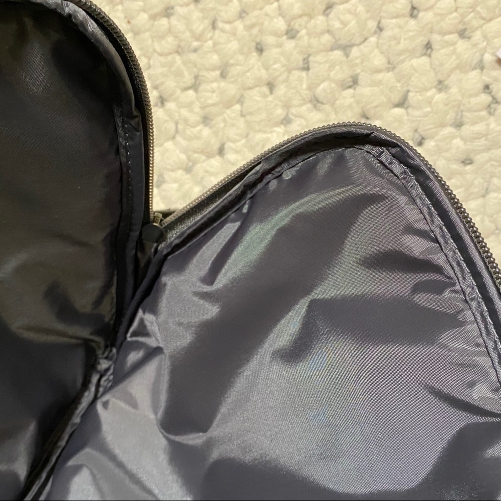 JOHN VARVATOS iPad padded case tech NWT sleeve 12 - Picture 8 of 8